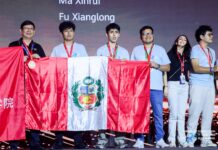 Universitarios peruanos triunfan en mundial de tecnología