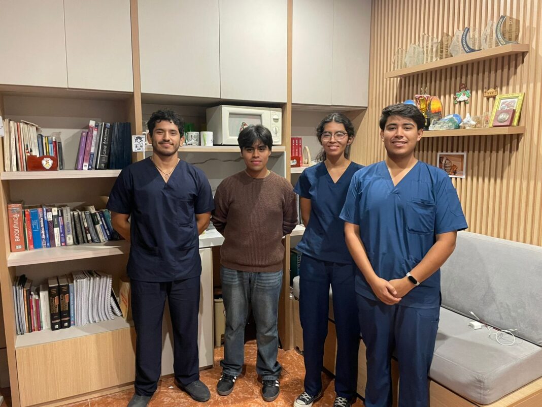 estudientes de medicina de san FRenrnado